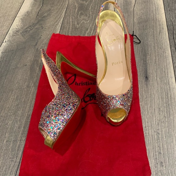 Christian Louboutin gold glitter no prive heels - Picture 2 of 8